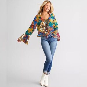 NWT Willow & Root Mixed Paisley Print Chiffon Blouse Size Small